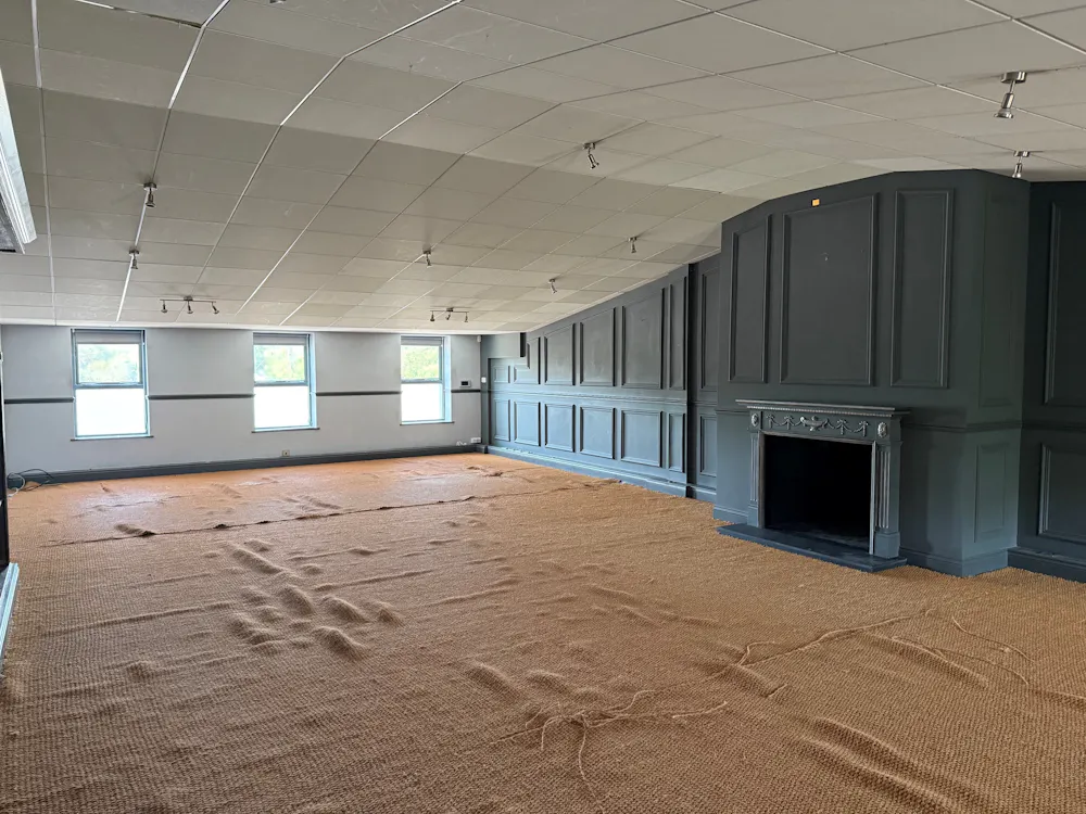 Unit 3 Sandpool Farm, Poole Keynes - 2.jpg