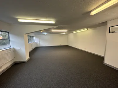 43 Potters Lane, Kiln Farm Industrial Estate, Milton Keynes, Warehouse To Let - img6.png