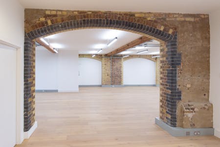 16-17 Little Portland Street, London, Office To Let - 9e410450eae796b9bd7a0cd273a1e210GK1_6454.jpg