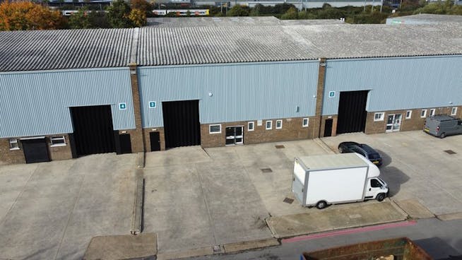 Units 1 and 4 Apex Industrial Estate, Willesden, Industrial To Let - Apex IE  3.jpeg