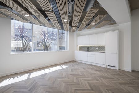 8-20 Pocock Street, London, Investment - Office / Office For Sale - Pocock Street Interior 5.jpg