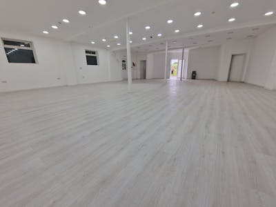 1-7, Bury, Retail Park For Sale - 20240603_132256.jpg