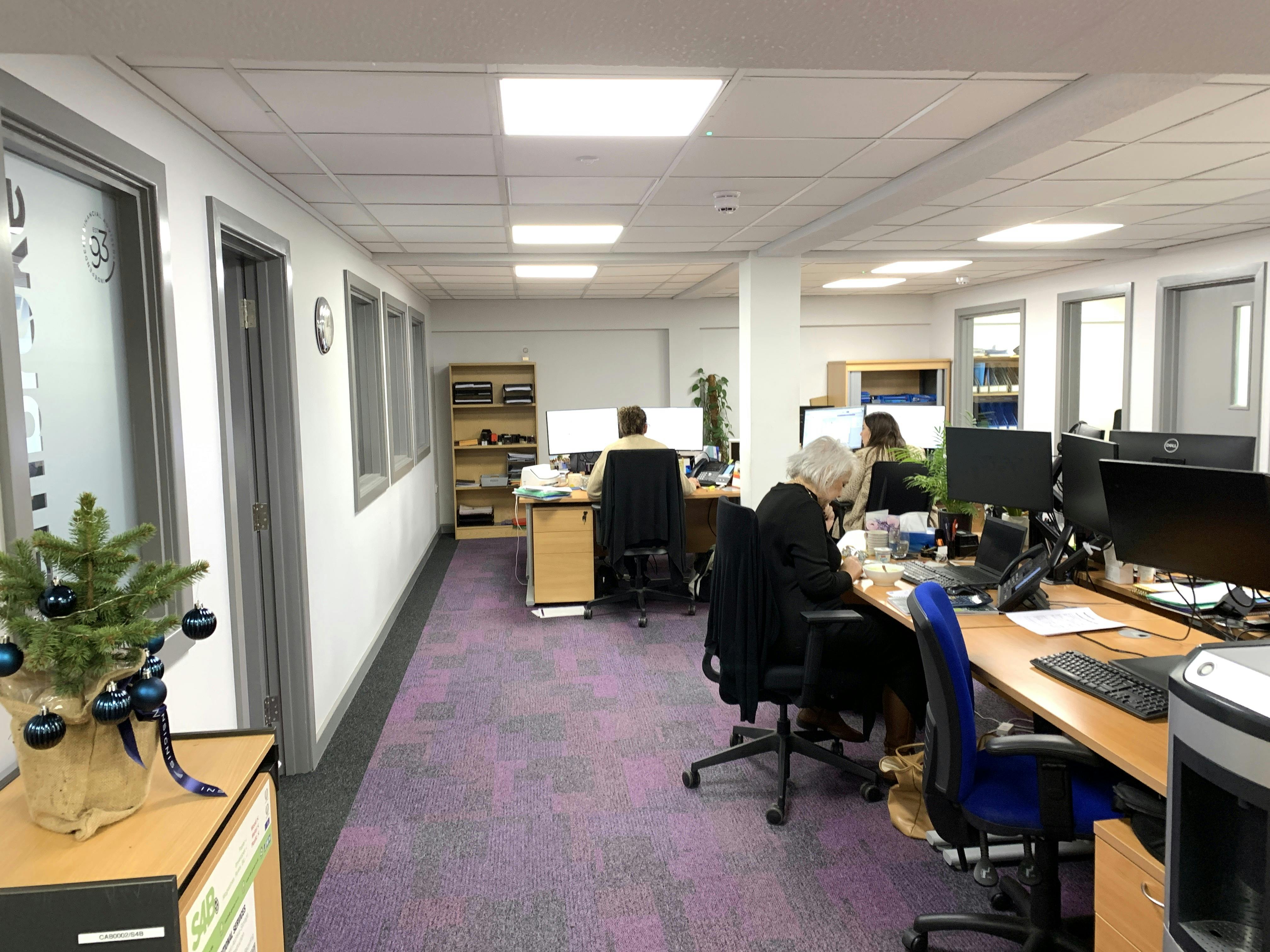 2nd Floor Suite, Marlborough House, Shoreham-by-Sea, Office To Let - IMG_2572.JPG