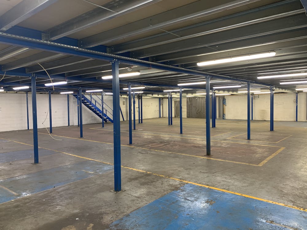 Units 3-5, 1-5 Millen Road - 20230822_092617180_iOS.jpg