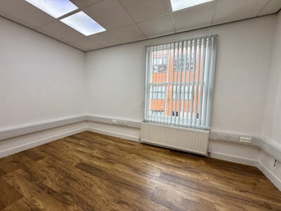 St Paul's Cottages, Birmingham, Office To Let - Photo 07082025 13 30 08.jpg