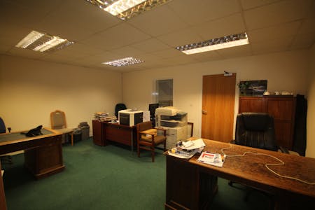 First Floor Business Premises, Easters Court, Leominster, Office / Leisure / Retail / Healthcare To Let - Image 3