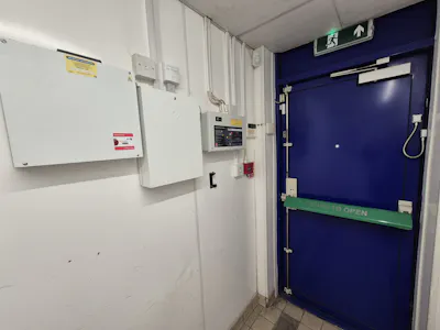 Unit 14, Castleford, Retail Lease Assignment - 20260612_115919.jpg
