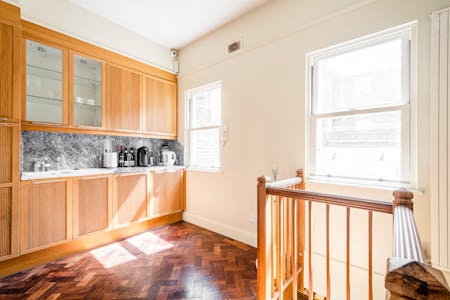 19 Camden Passage, London, Office / Retail To Let - Camden Passage 19  4.jpg