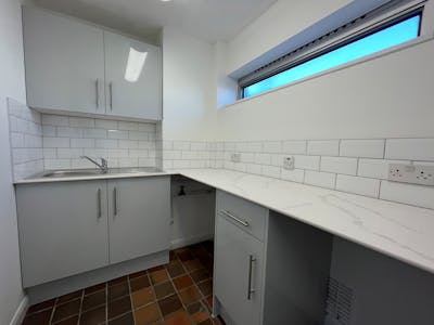 Unit 9, Felthambrook Industrial Estate, Felthambrook Way, Feltham, Industrial / Warehouse To Let - IMG_4302.JPG