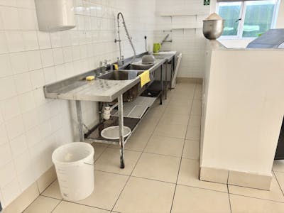 The Bakery, Mayfield Stables, Stanbridge Road, Leighton Buzzard, Factory / Industrial / Industrial / Storage / Light Industrial / Office / Warehouse / Industrial / Warehouse To Let - IMG_7791.jpg