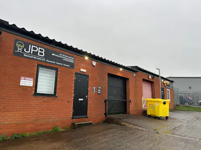 39, Sherwood Road, Bromsgrove, Industrial/Logistics To Let - 1.jpg