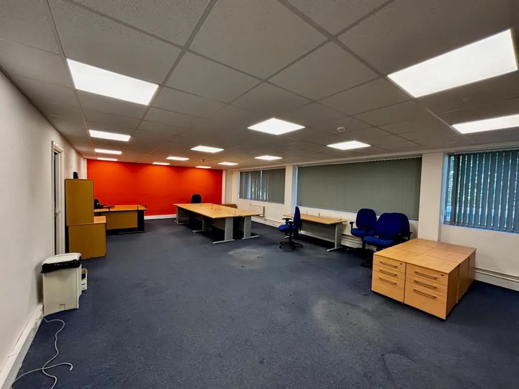 A1 A2 Ground Floor office