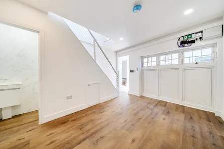 Draycott Mews, London, Office To Let - 1498018 (5).jpg