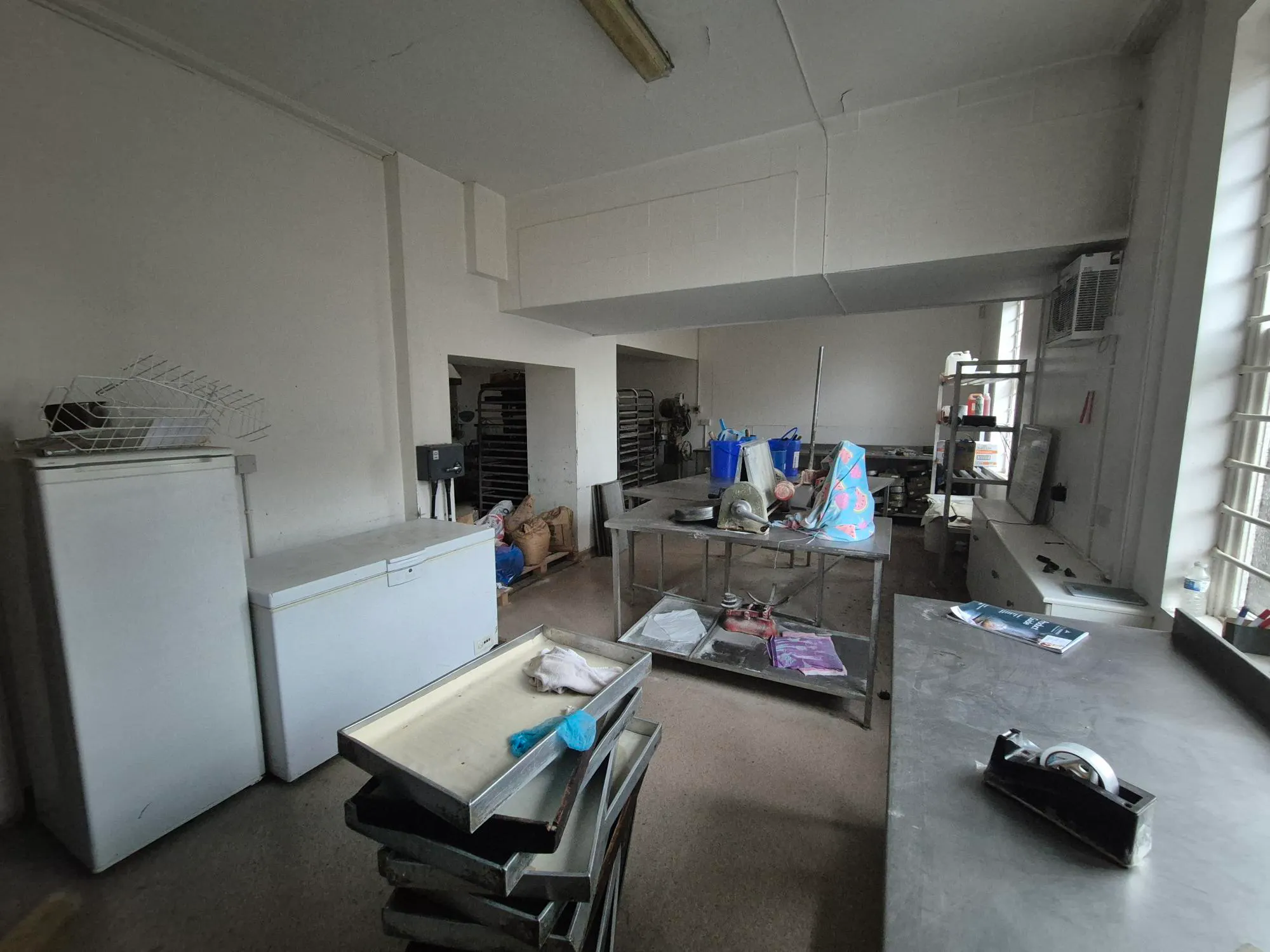 Photo inspiration: Fresh Look at 261 Ainsworth Road Manchester High Street Retail Serviced Office