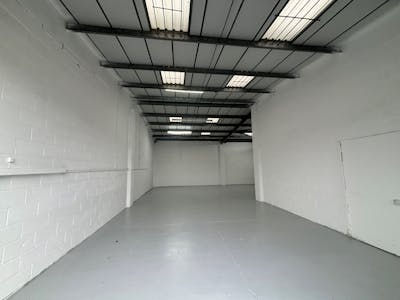 Unit 7, Albion Industrial Estate, Pontypridd, Industrial To Let - 7 albion 3.jpg