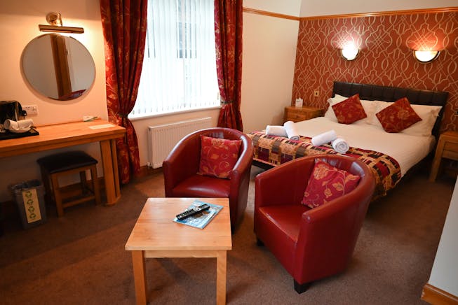 Highly Profitable Highland Inn, Restaurant, Bar and Accommodation, 28 Leven Road, Kinlochleven For Sale - DSC_0432-2.jpg