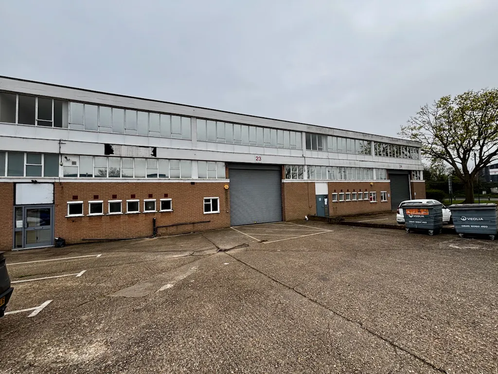 Units 23 and 24 Eldon Way, Biggleswade, SG18 8NH