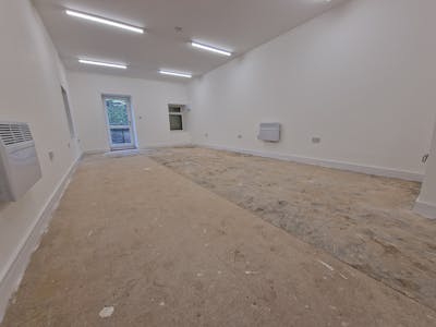 40 Kay Brow, Bury, Office / Retail To Let - Open Plan