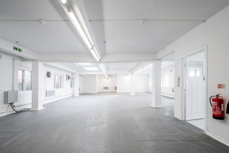 8-10 Ratcliffe Cross Street, London, Industrial To Let - Ratcliffe Cross St 810  Low Res 3.jpg