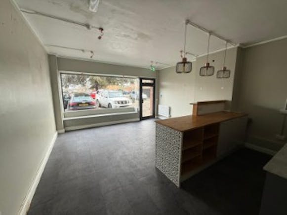 121 Freshfields, Newmarket, Retail To Let - 35a9b211-2f76-4807-9cd3-d655d33a42c2.jpg