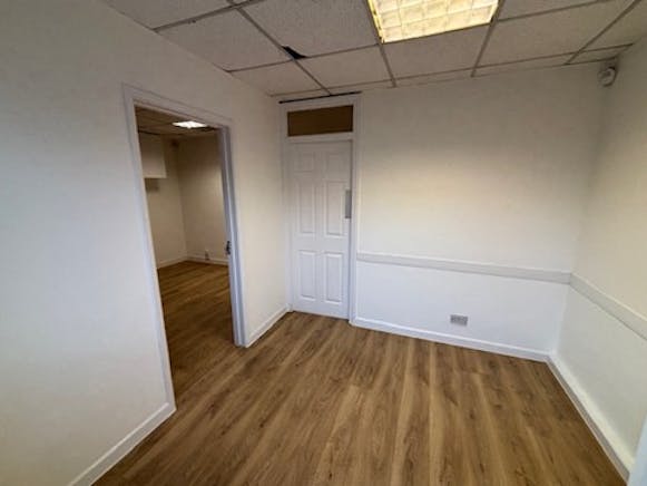 Unit 4 Enterprise Centre, Basingstoke, Industrial To Let - EC4Picture11  11 12 2025.jpg