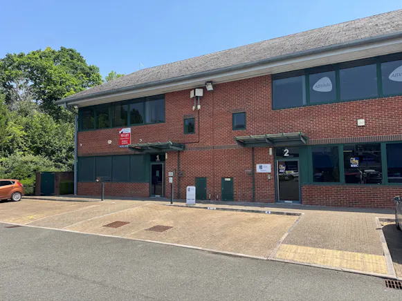1 Woodstock Court, Blenheim Road, Marlborough, Office To Let - 1.jpg