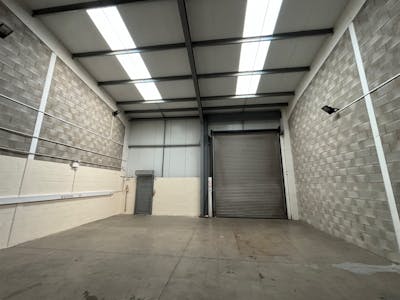 Unit K6, South Point Industrial Estate, Cardiff, Industrial To Let - k6 09.jpg