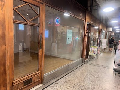 Harris Arcade, Reading, Retail To Let - thumbnail_IMG_7930.jpg