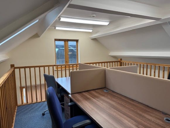 Unit 4, 4 Pedigree Farm Barns, Northampton, Offices To Let - Unit 4 internal 1.jpg