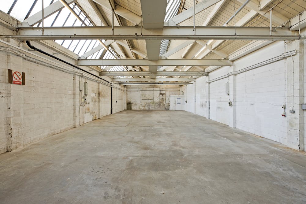 Unit 6 Mount Road Industrial Estate - IMG_0387.jpg