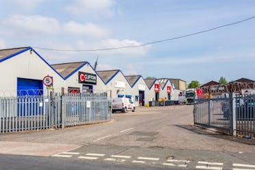 Unit 6, Manchester Trade Park, Oldham Road, Manchester, Industrial To Let - HLP_R_240509_5003.jpg - More details and enquiries about this property