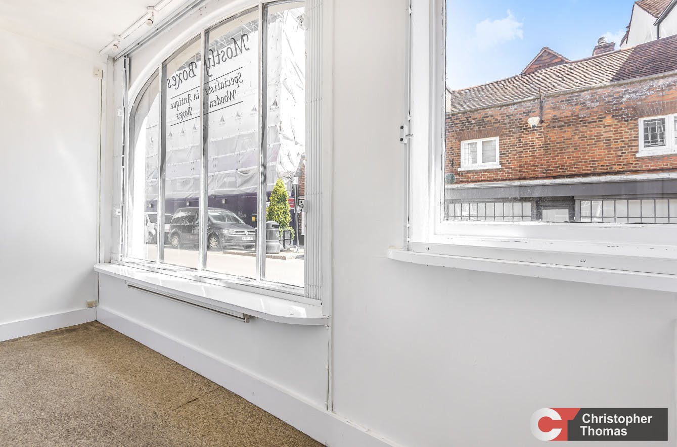 93 High Street, Eton, Investment For Sale - 76907045684749aea2b0d5b766ce6784.jpg