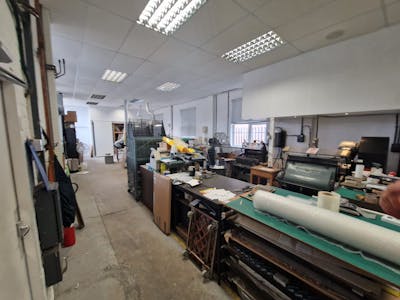 16 Towerfield Close, Southend-on-Sea, Industrial/Logistics For Sale - WhatsApp Image 20250310 at 120016_29e496f6.jpg