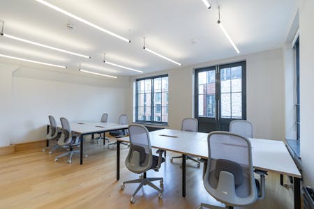 Second Floor, 78A Luke Street, London, Office To Let - 78a-Luke-Street-2nd-Floor-EC2A-Shoreditch-Fitted-Office-To-Let-Internal24-Dominion.London.jpg