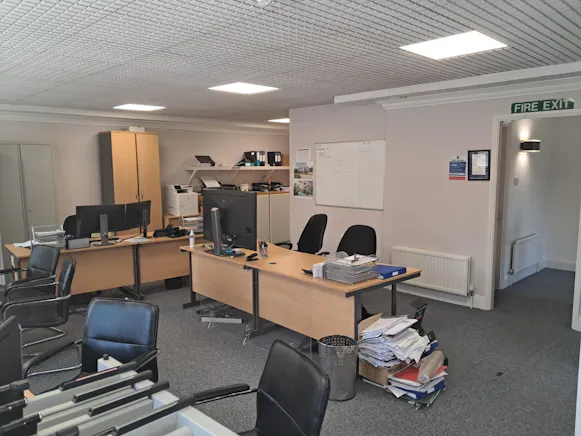 First Floor, 4 Cheapside Court, Ascot, Offices To Let - 1000001936.jpg