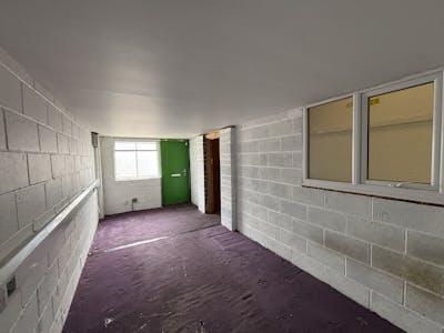 Unit 21, Greenway Workshops, Caerphilly, Industrial To Let - IMG_2322.jpg