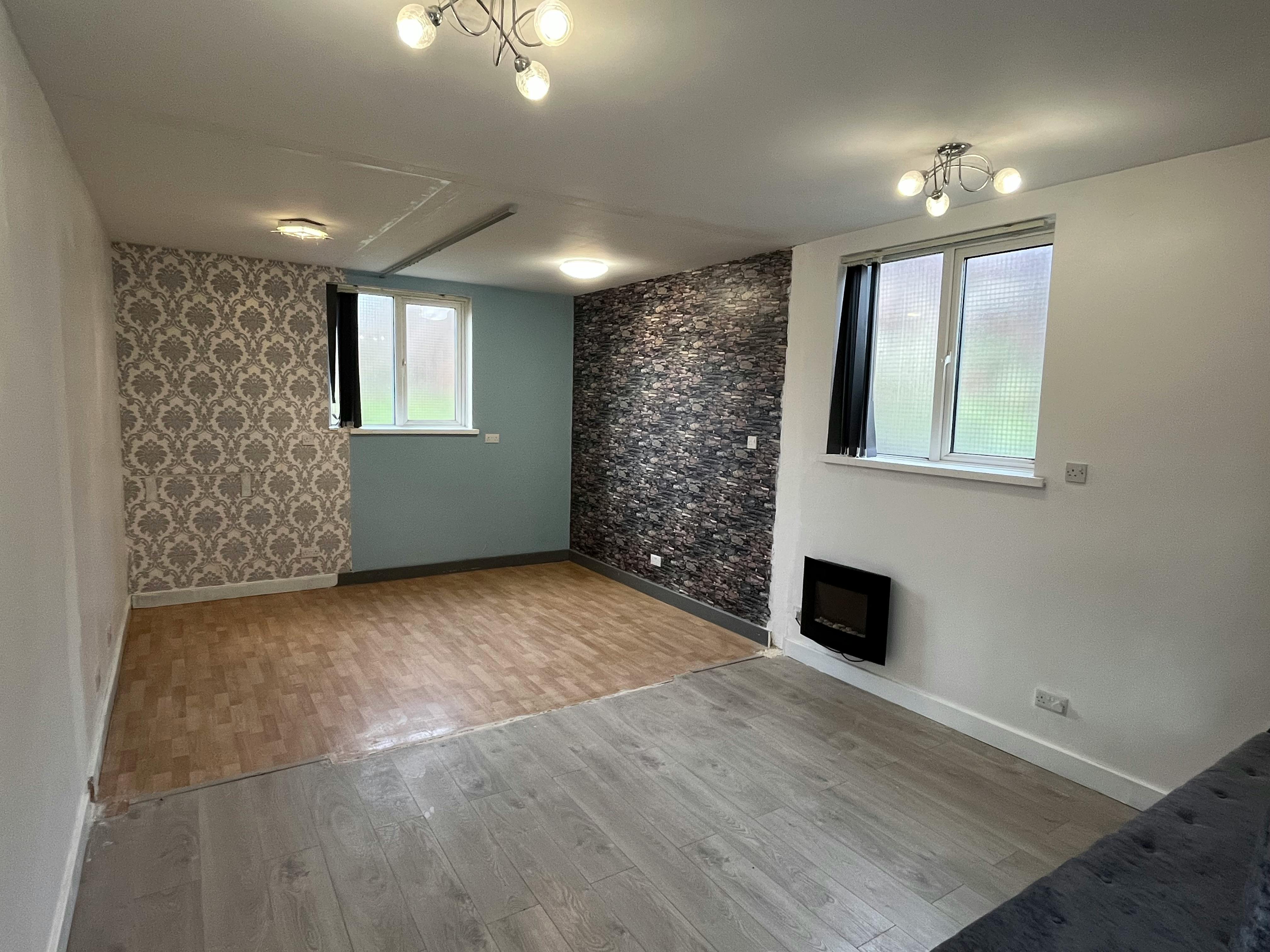 Retail/Shop in Stanmore - photo 2