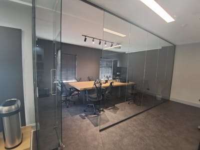 Units 4 & 5 Thames Court, Goring on Thames, Office To Let - 20250507_115747.jpg