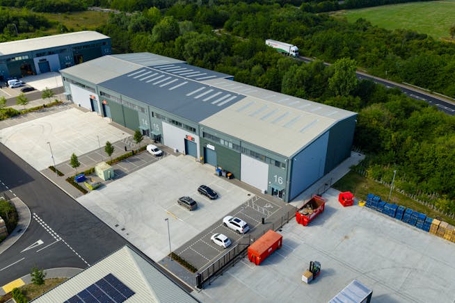 Vantage 41, Aston Clinton, Industrial To Let - Vantage 41  35  Photoscouk  WEBRES.JPG