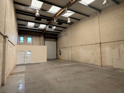 Unit 8 Stepnell Reach, Hamworthy, Industrial / Storage To Let - Interior 2.jpg