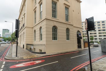 35 Park Crescent Mews West, London, F1/D1 / F1/D1 To Let - DSC06978.jpg