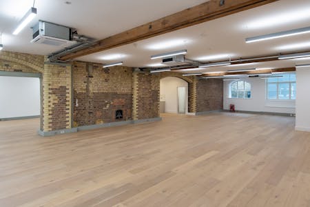 16-17 Little Portland Street, London, Office To Let - fd0d6ba59db20e0941b48b0fe3c56ce0GK1_6446.jpg