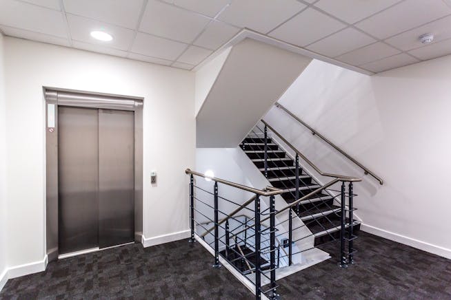 Prince House, Station Road approach, Waltham Cross, Industrial To Let / For Sale - HLP_T_250428_3003.jpg