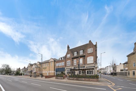 281 Ballards Lane, London, Retail To Let - DSC03457.jpg