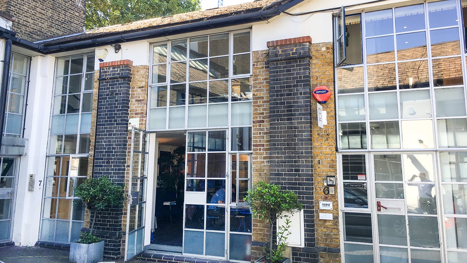 7 Glenthorne Mews, Unit 7, Hammersmith, Office To Let - 7 Glenthorne Mews W6 office for Rent EXT Main 1.jpg