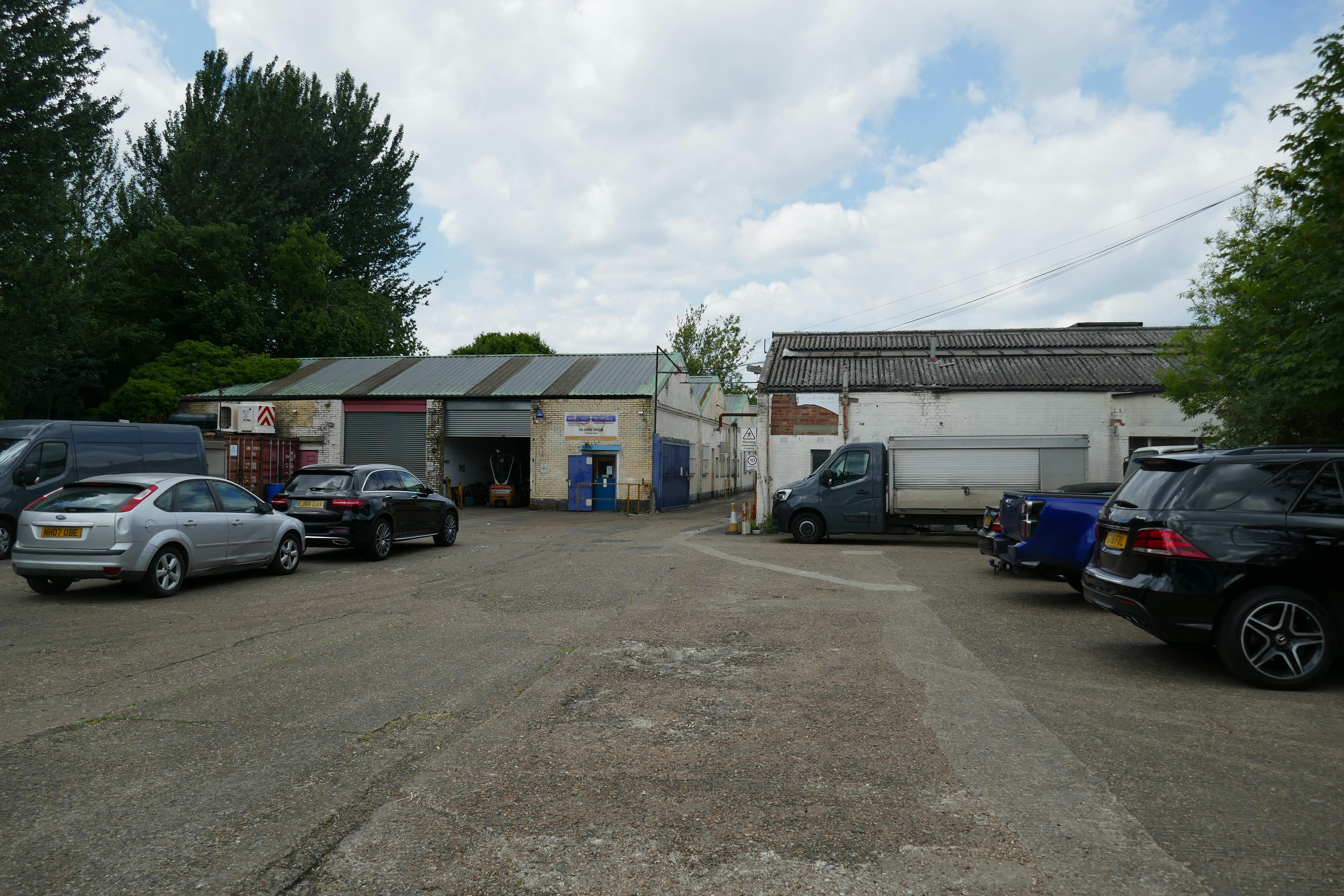 2 Gordon Road, Unit 4a and Land at Lea Road Trading Estate, Waltham Abbey, Industrial For Sale - P1050178.JPG