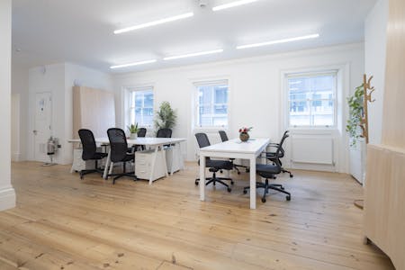 The Old Rectory, 29 Martin Lane, London, Office To Let - MC42222011HR.jpg