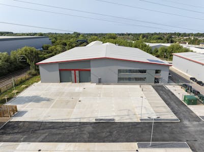 Unit 2 Tavis House Business Centre, Bingley Road, Hoddesdon, Distribution Warehouse / Industrial / Industrial (Multi Let Scheme) / Warehouse / Industrial / Warehouse To Let / For Sale - TH unit 2 .jpg