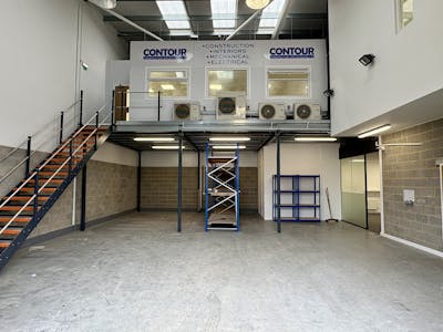 Unit C, 33 The Ridgeway, Iver, Industrial / Warehouse To Let - IMG_7447.JPEG