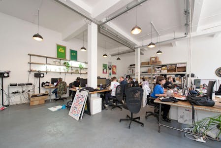 Unit D, 38-50 Pritchards Road, London, Office To Let - internal 3.jpeg